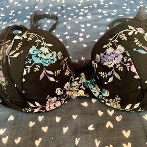 Victoria's Secret Bra bra (never worn)